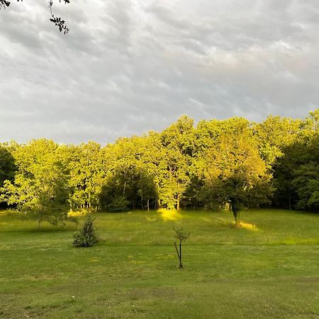 مبيت وإفطار Chapdeuil La Croix Des Granges المظهر الخارجي الصورة